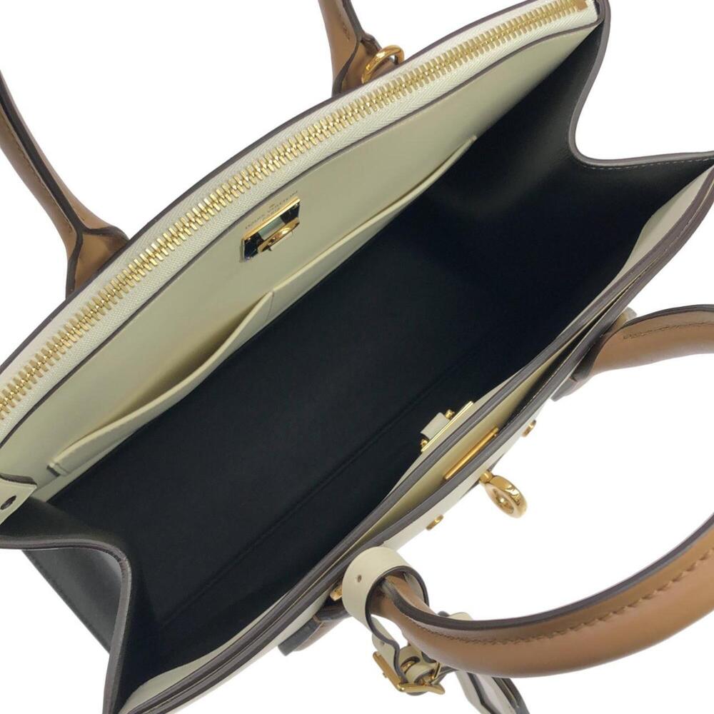 LOUIS VUITTON Bag - Picture 8 of 9